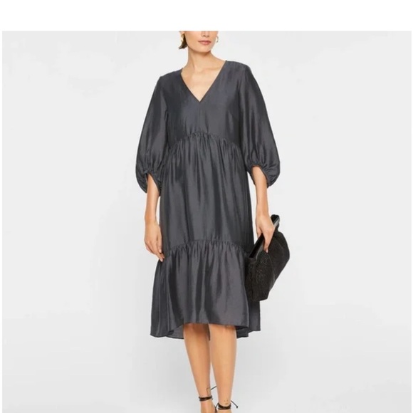 Club Monaco Tiered V-neck Midi Dress Midnight Navy - Picture 1 of 13